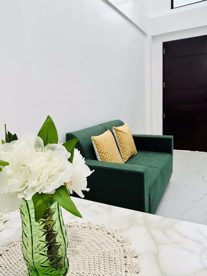 Concetta Tourist Inn Manolo Fortich Εξωτερικό φωτογραφία