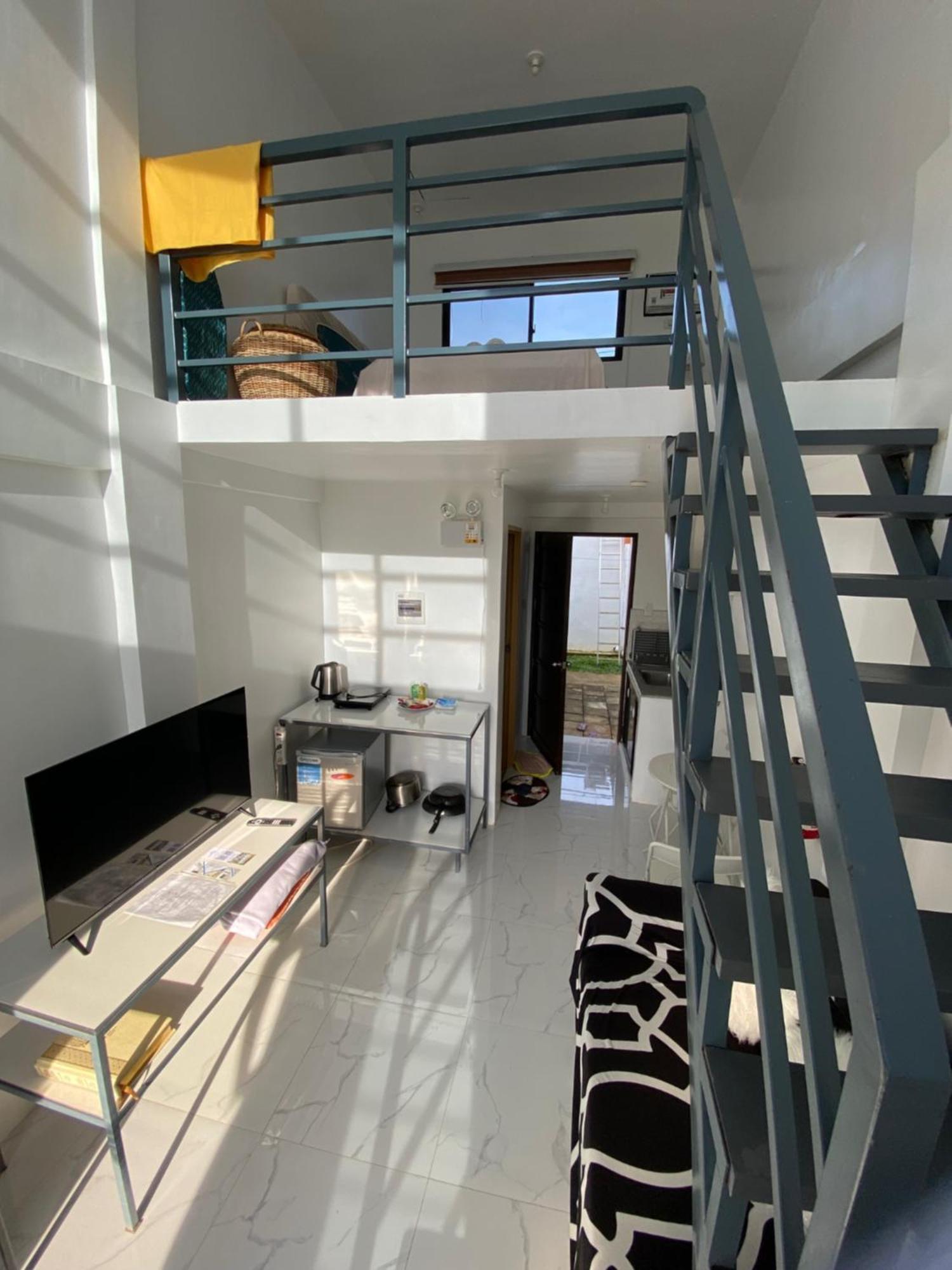Concetta Tourist Inn Manolo Fortich Εξωτερικό φωτογραφία