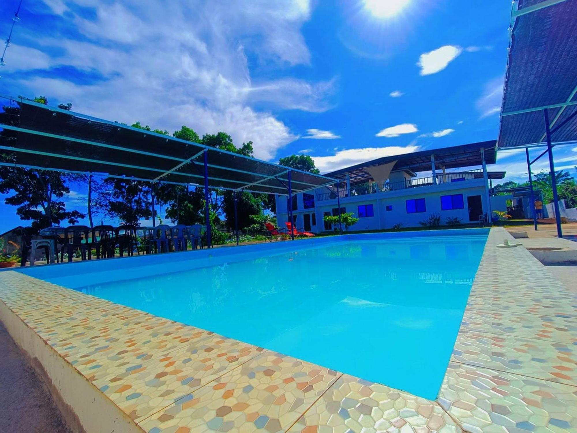 Concetta Tourist Inn Manolo Fortich Εξωτερικό φωτογραφία